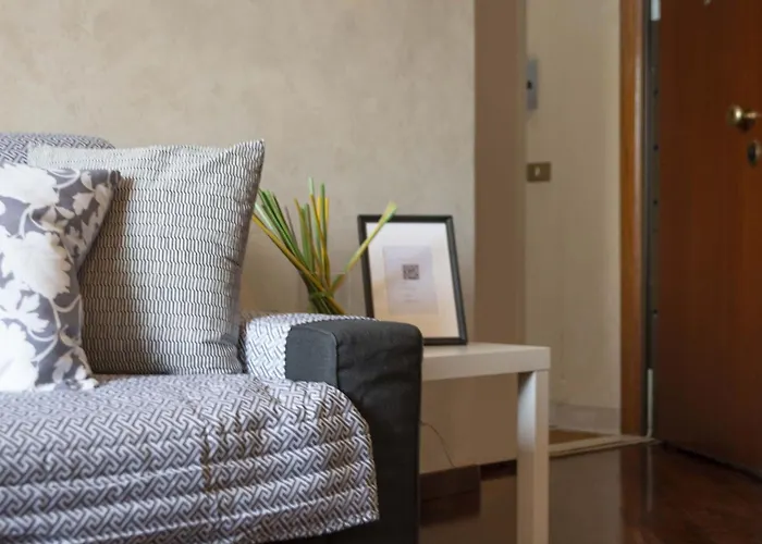 Italian Experience-novoli Apartment *
