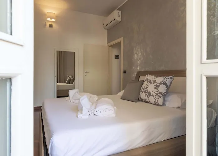 Italian Experience-novoli Apartment