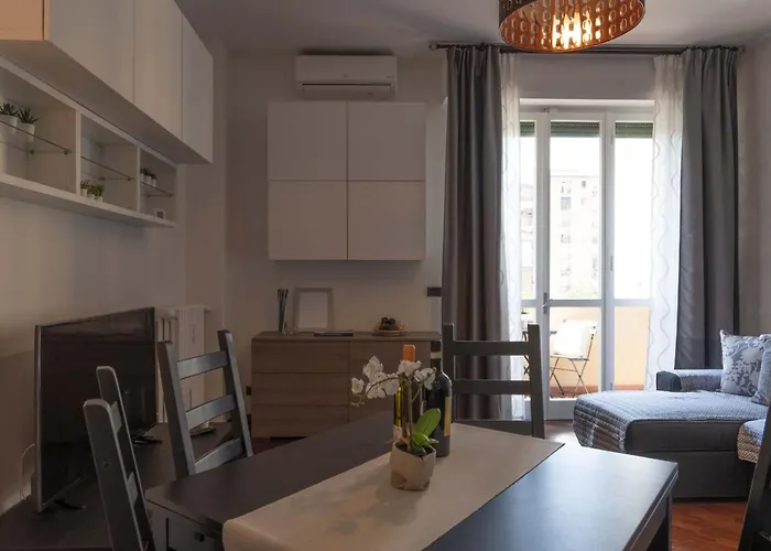 Italian Experience-novoli Apartment *